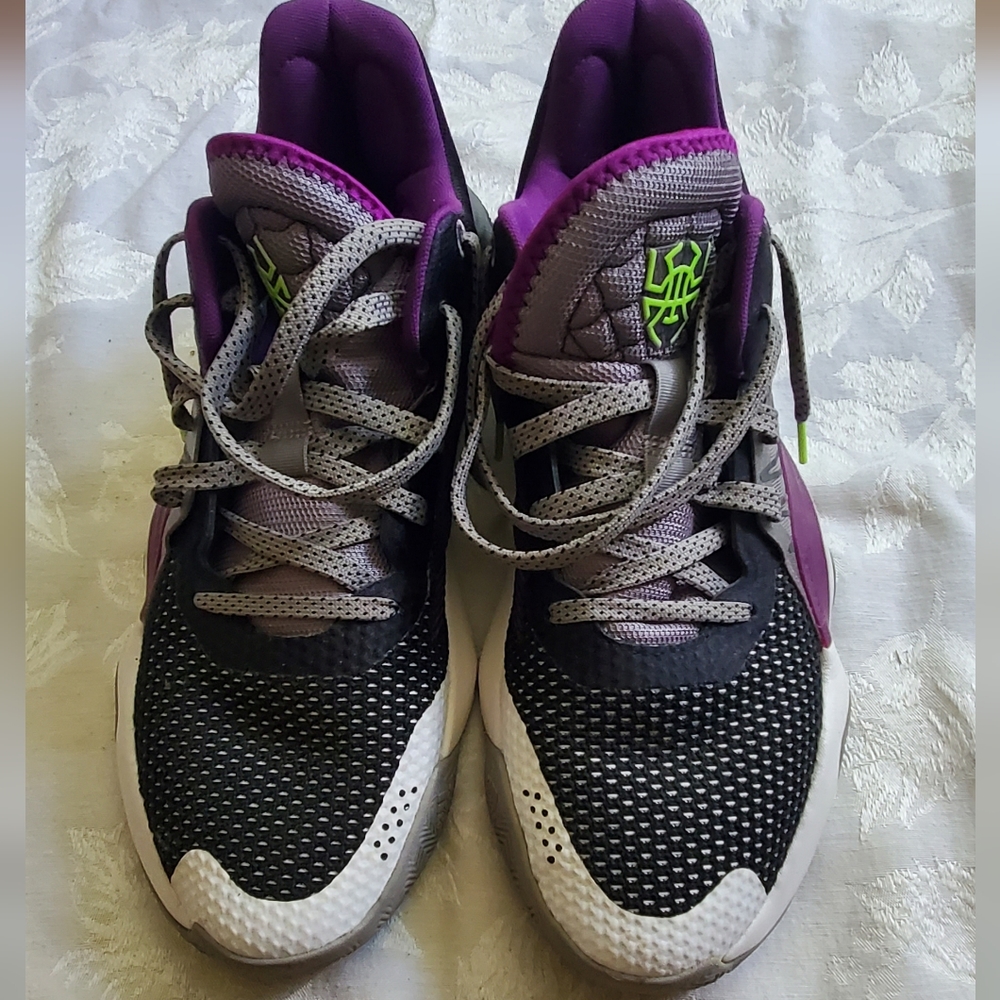 Adidas D.O.N. Issue 1 Joker Donovan Mitchell Basketball Shoes US Size 10